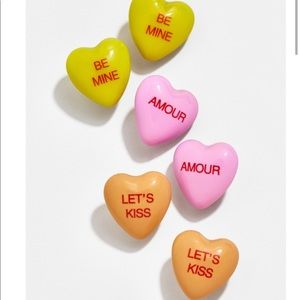 NEW Talking Heart Earring Set